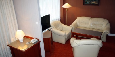 Hotel Suwałki rooms accommodation restaurant conferences leisure in Poland