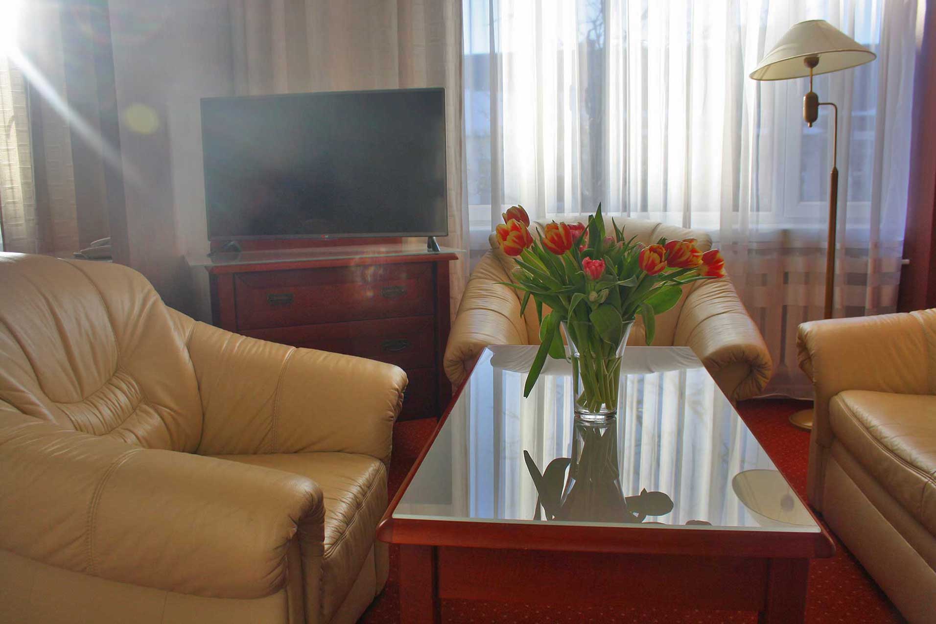Hotel Suwałki rooms accommodation restaurant conferences leisure in Poland